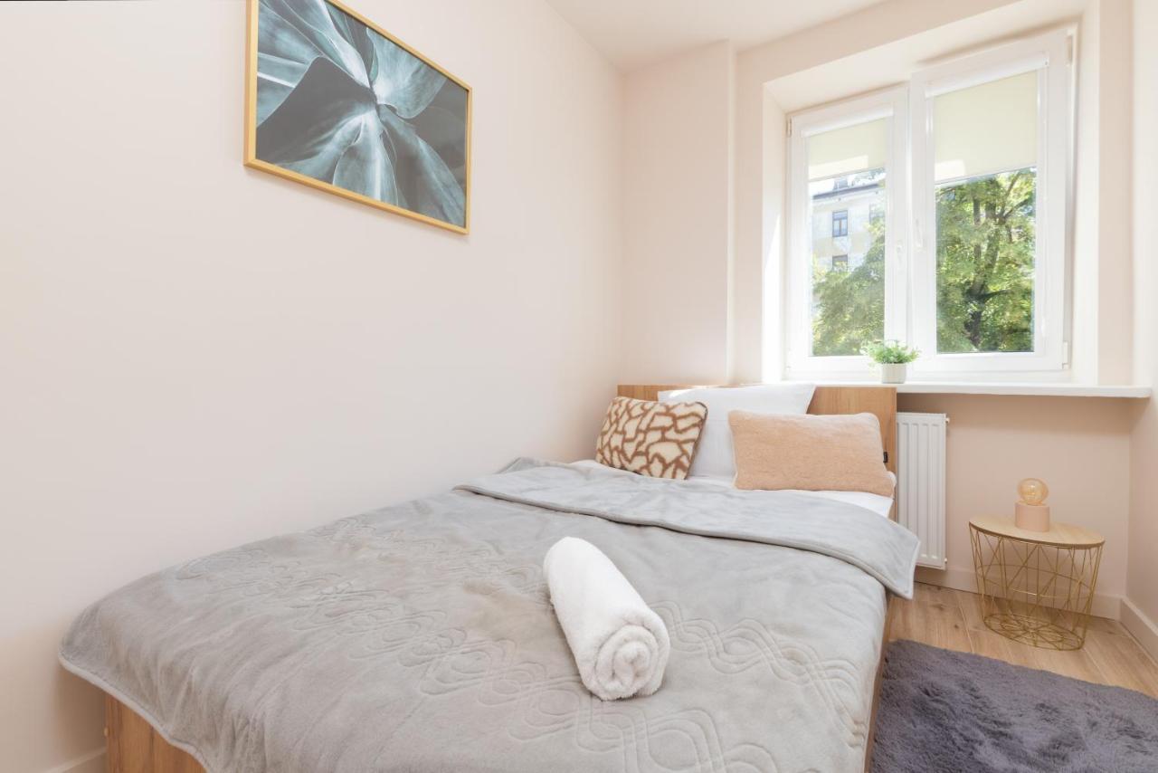 Mokotow Apartments Reytan By Noclegi Renters Варшава Экстерьер фото